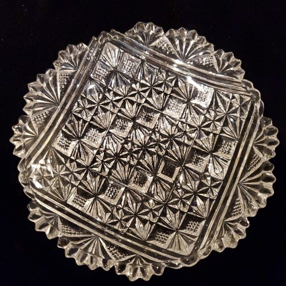 Beautiful Vintage Small Cut Glass Candy Nut Trinket Bowl Plate Saw Tooth Edge 5" - Picture 3 of 6
